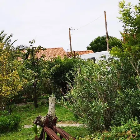 Nyaraló Maison Tres Agreable *